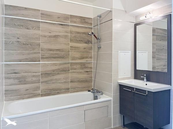 Appartement à vendre 347 000 € Saint-Cyr-l'École 4 p 71 m² DPE C