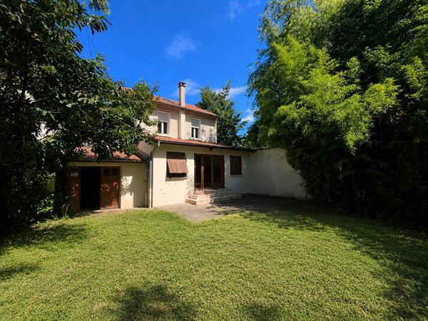 Maison Lyon 6 pièce(s) 139m²