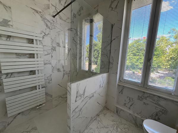 Maison Lyon 6 pièce(s) 139m²