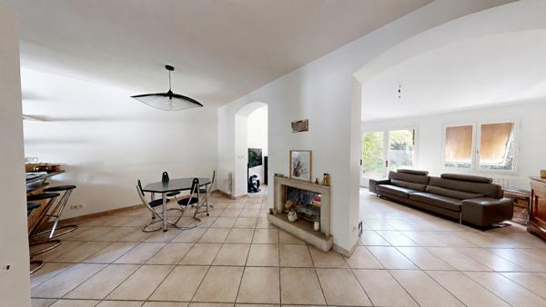 Maison Lyon 6 pièce(s) 139m²