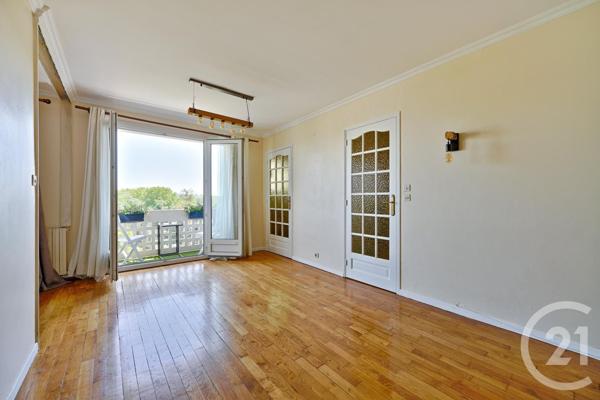 Appartement F3 à vendre  3 pièces - 53,69 m2 ST MAUR DES FOSSES - 94