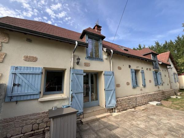 Maison à vendre |  Le Lardin-Saint-Lazare |  3 pièces | 104 m²