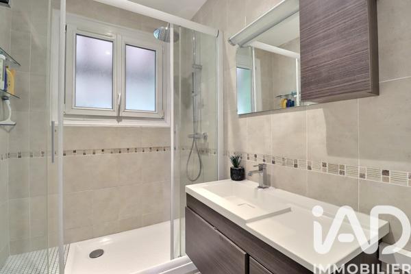 Maison à vendre 6 pièces 111 m² Coutras