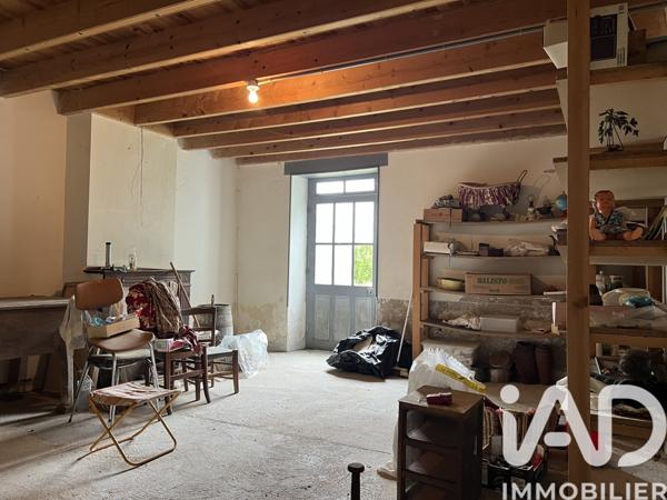 Maison à vendre 8 pièces 410 m² Celles-sur-Belle