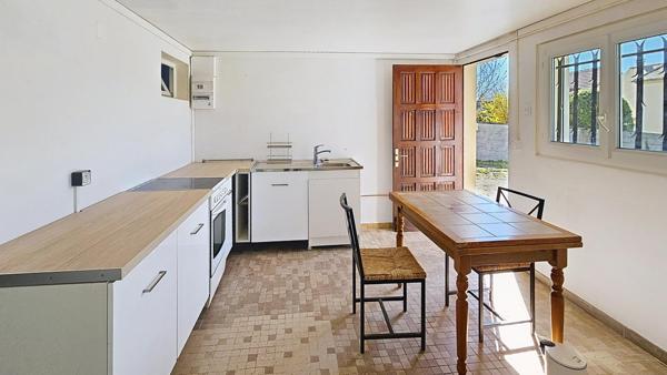 Appartement 2-3 pièces avec jardin et parking