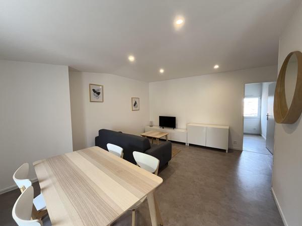 Appartement
                                                                                                                                                                                                                                                                                                                        2 pièce(s)                                                                                                                                                                                                          1 chambre(s)                                                                                                                                                                                                          46  m²