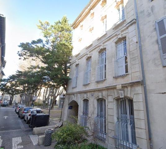 Avignon intra-muros, tout se fait à pied