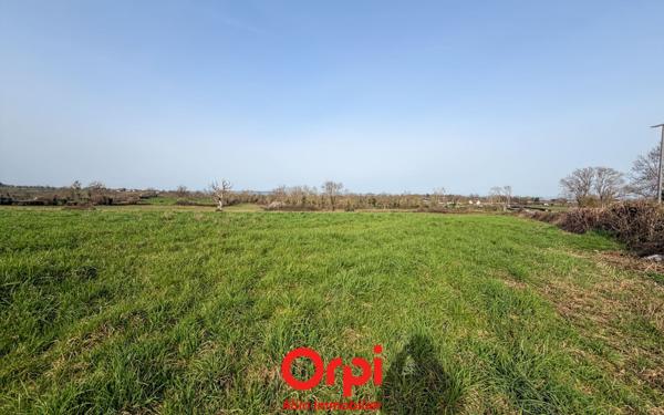 Terrain à vendre    Villebret