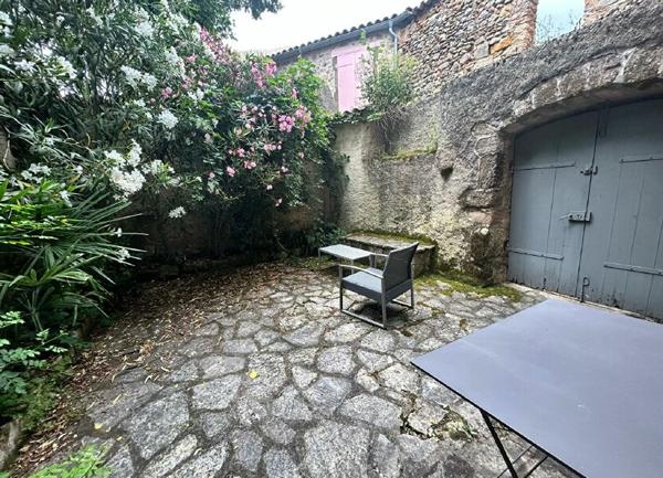 Maison à vendre    6 pièces •  Alet-les-Bains