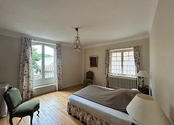 Maison à vendre    6 pièces •  Alet-les-Bains