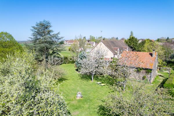 Maison en pierre de 225 m²