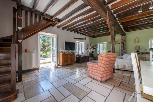 Maison en pierre de 225 m²