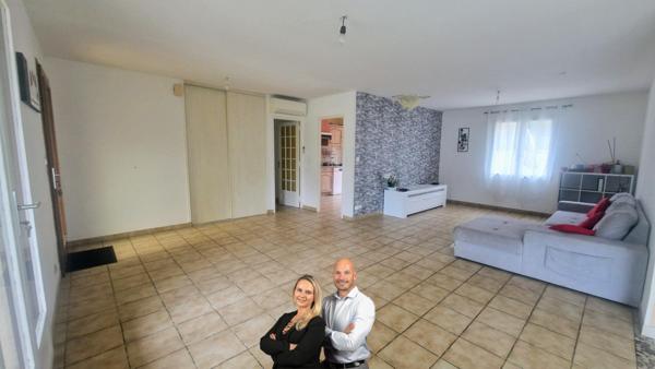 Maison de plain-pied 114 m² avec piscine