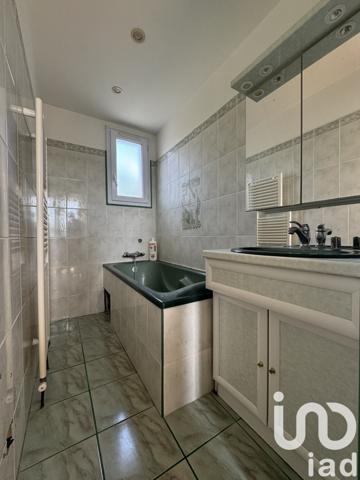 Maison 5 pièces de 160 m² à Lazenay (18120)