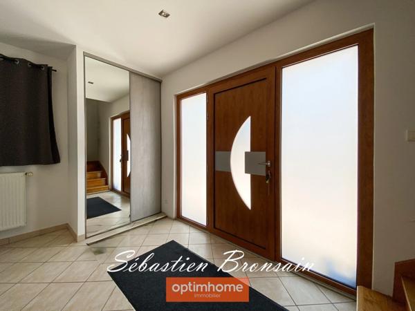 🏡 Rare à Dole – Maison Familiale + Appartement Indépendant – Quartier Très Recherché !