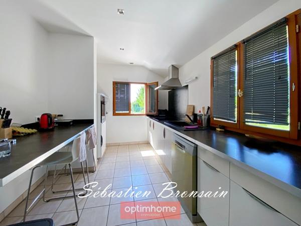 🏡 Rare à Dole – Maison Familiale + Appartement Indépendant – Quartier Très Recherché !