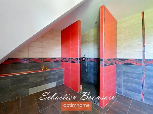 🏡 Rare à Dole – Maison Familiale + Appartement Indépendant – Quartier Très Recherché !