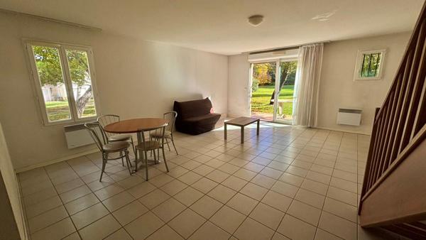 Fuveau ? Maison T4 90 m² avec terrasse, piscine, box et résidence sécurisée