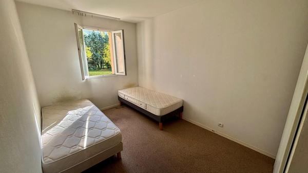 Fuveau ? Maison T4 90 m² avec terrasse, piscine, box et résidence sécurisée