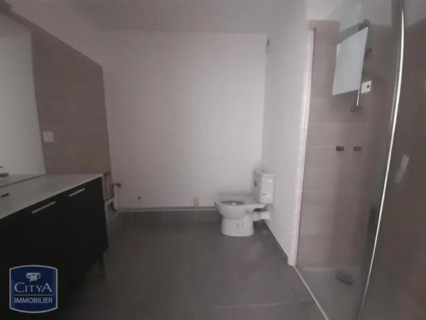 Appartement à louer 2 pièces 46.8m²