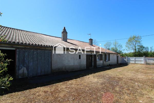 MAISON EN PIERRE AVEC DÉPENDANCES ET TERRAIN