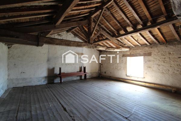 MAISON EN PIERRE AVEC DÉPENDANCES ET TERRAIN