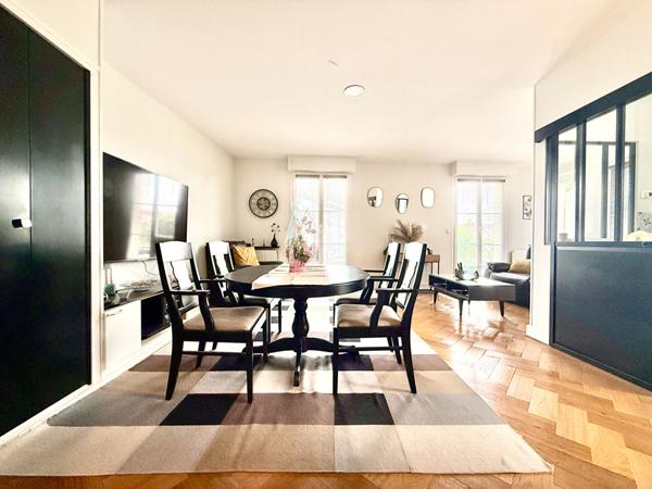 Appartement Surgeres 4 pièce(s) 100 m2