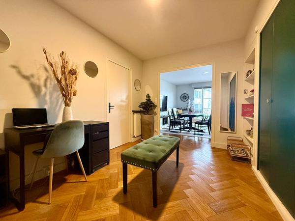Appartement Surgeres 4 pièce(s) 100 m2