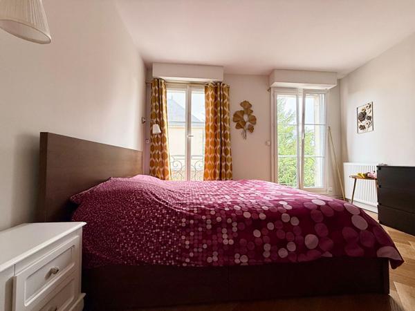 Appartement Surgeres 4 pièce(s) 100 m2