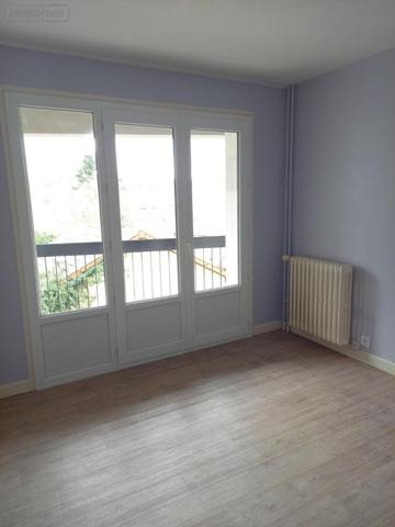 Appartement à louer à Vichy dans l'Allier (03200), ref : 03019-L112