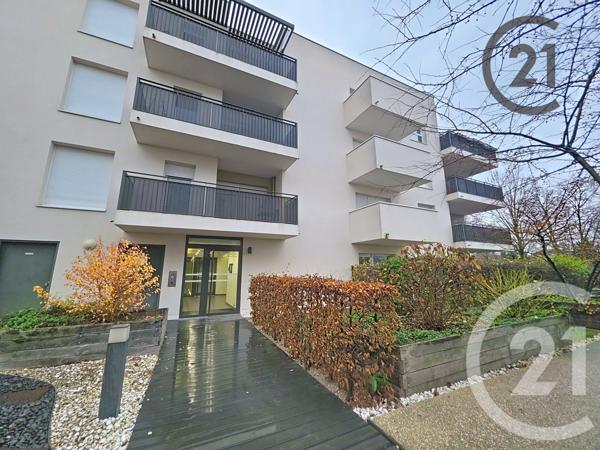 Appartement T3 à vendre  3 pièces - 66,68 m2 REIMS - 51
