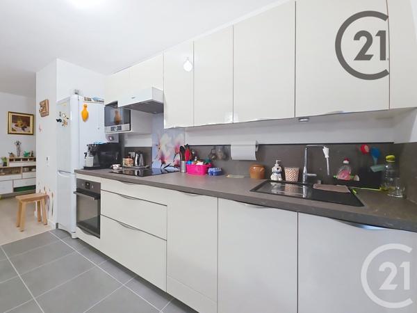 Appartement T3 à vendre  3 pièces - 66,68 m2 REIMS - 51