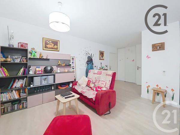 Appartement T3 à vendre  3 pièces - 66,68 m2 REIMS - 51