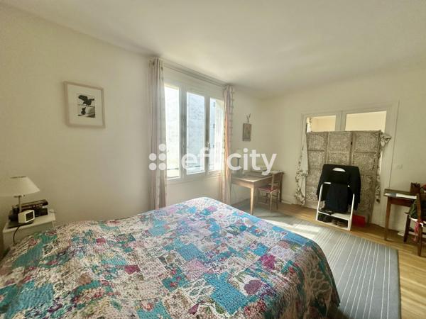 Appartement
         4 pièces
        - 84 m² 895 000 € *