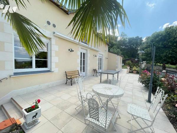 Maison familiale, SAUMUR avec grand jardin