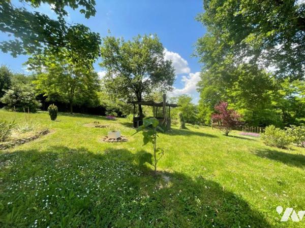 Maison familiale, SAUMUR avec grand jardin