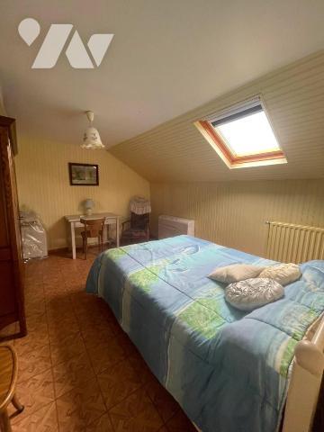 Maison familiale, SAUMUR avec grand jardin