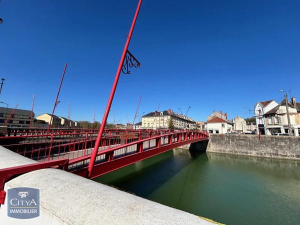 Appartement à louer 2 pièces 47.72m² Rethel (08300)