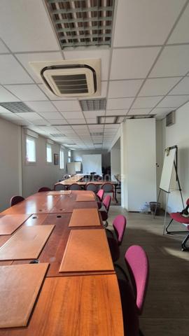 Exclusivité - Opportunité Rare - 212 m2 Locaux/bureaux à vendre TARBES (65)