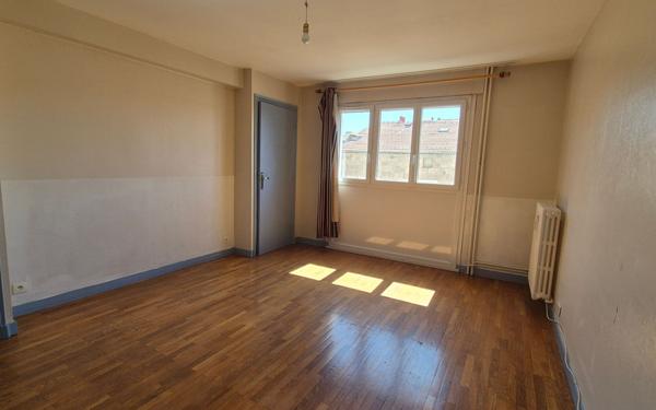 Appartement à vendre    2 pièces • 47,05 m2 Saint-Étienne