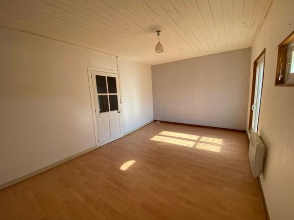 86200 LOUDUN Maison de ville Loudun