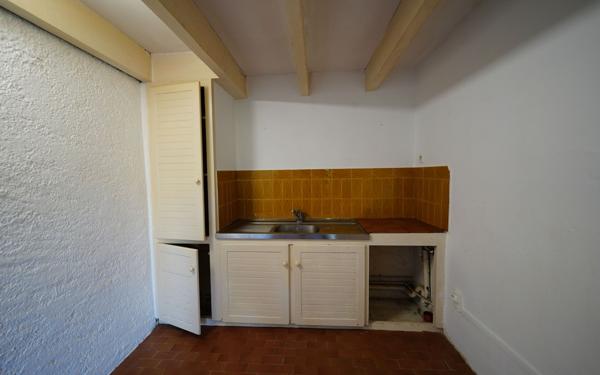 Maison à vendre    2 pièces •  Durban-Corbières