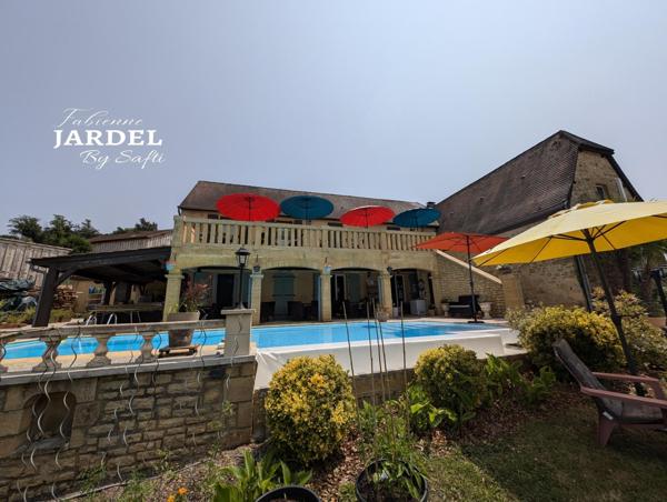 Maison en pierre - 5 chambres d'hôtes - piscine