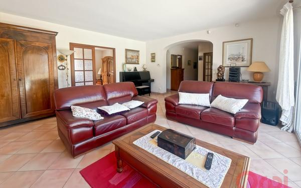 Maison à vendre    5 pièces •  Agde