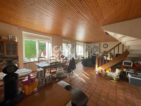 PLOURHAN : A VENDRE MAISON EN PIERRE !