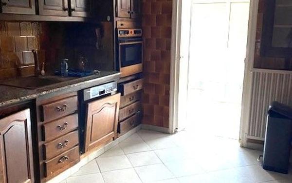 Maison à vendre    4 pièces •  Paulhan