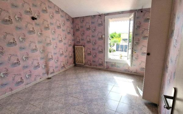 Maison à vendre    4 pièces •  Paulhan