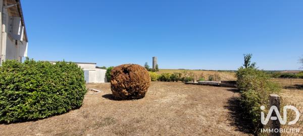 Maison à vendre 5 pièces 101 m² Échiré