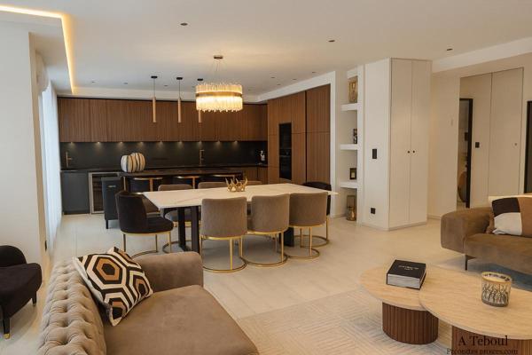 LYON 6EME-TRIANGLE D'OR, SUBLIME T4BIS DE 112M²,, RENOVE AVEC PRESTATIONS HAUT DE GAMME