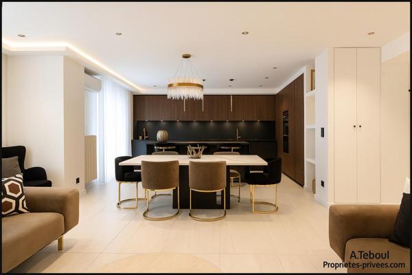 LYON 6EME-TRIANGLE D'OR, SUBLIME T4BIS DE 112M²,, RENOVE AVEC PRESTATIONS HAUT DE GAMME